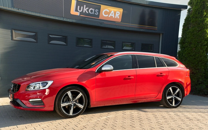 Volvo V60 cena 75900 przebieg: 163000, rok produkcji 2018 z Piotrków Kujawski małe 781